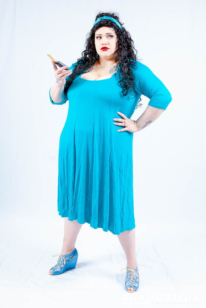 Dorian cosplaying as Deanna Troi from Star trek TNG.